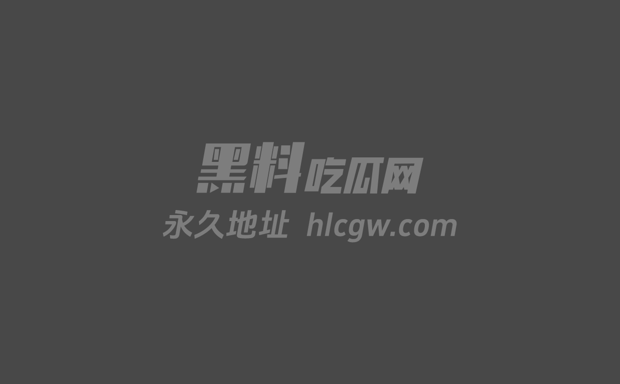 秘书妹工作不过关老板在办公室的工位用大屌后入惩罚 1 秘书妹工作不过关老板在办公室的工位用大屌后入惩罚 1